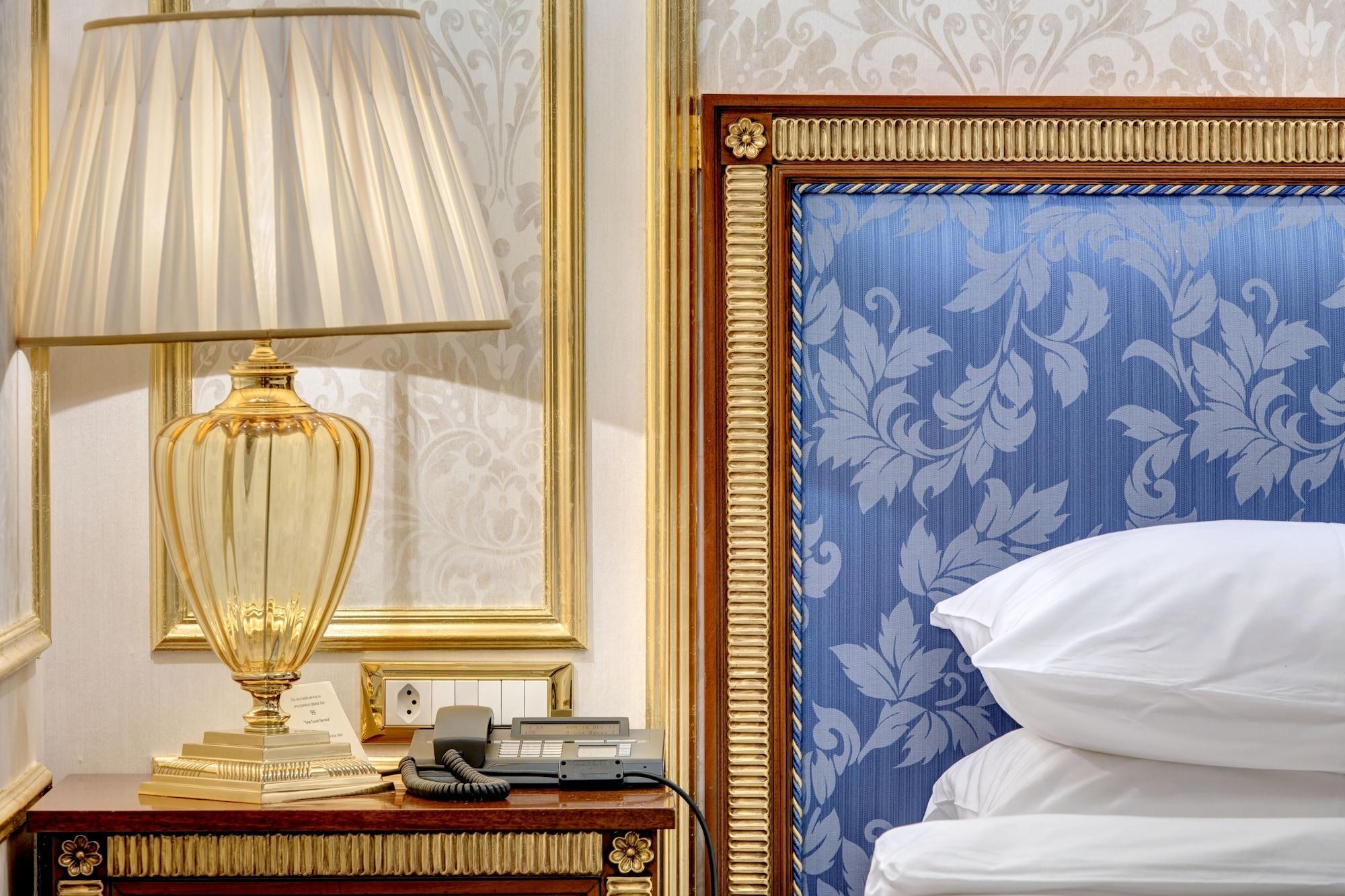 Hotel Flueela Davos - The Unbound Collection By Hyatt Luaran gambar