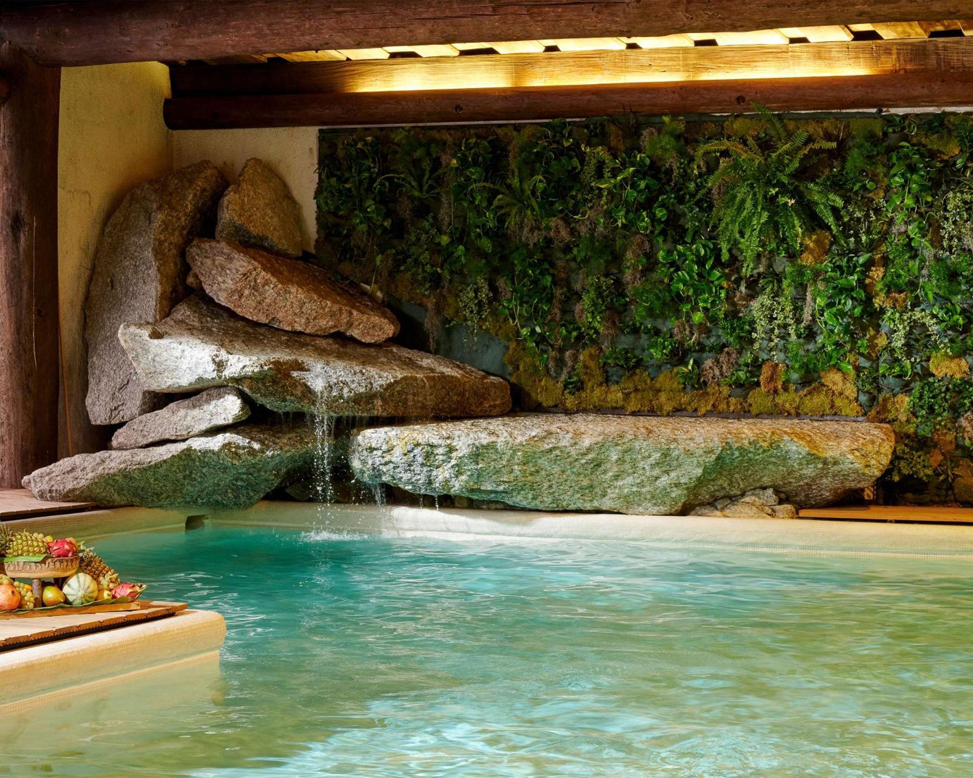 Hotel Flueela Davos - The Unbound Collection By Hyatt Luaran gambar