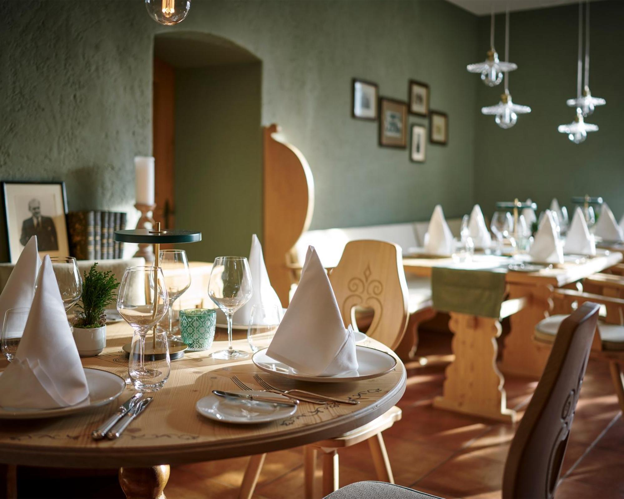 Hotel Flueela Davos - The Unbound Collection By Hyatt Luaran gambar