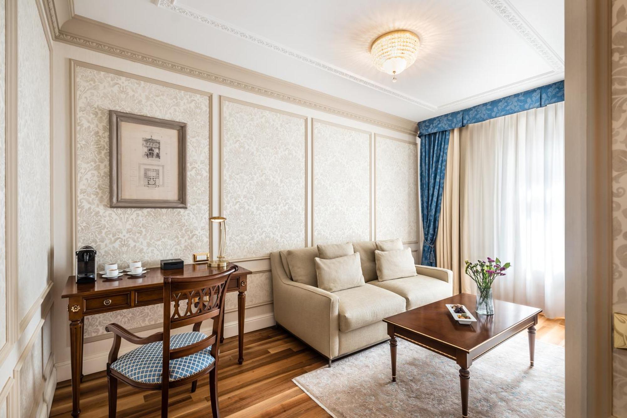 Hotel Flueela Davos - The Unbound Collection By Hyatt Luaran gambar