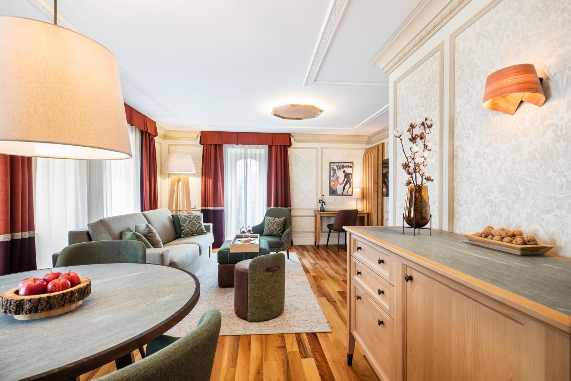 Hotel Flueela Davos - The Unbound Collection By Hyatt Luaran gambar